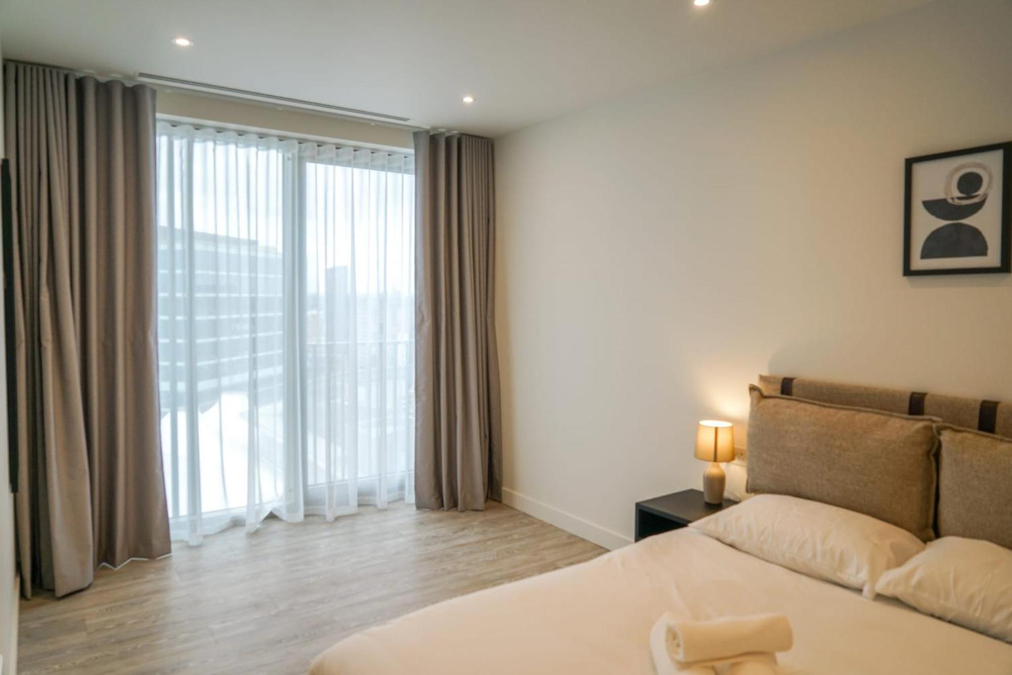 Coppermaker Square In Stratford Aparthotel London Luaran gambar